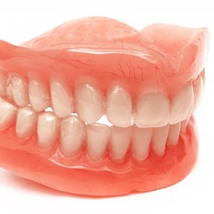 Removable denture